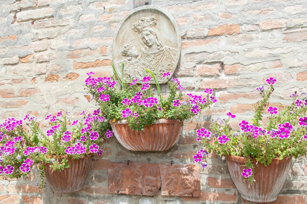 Interno Estense 753 Ferrara Exteriör bild